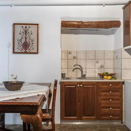 Olive Junior Apartment